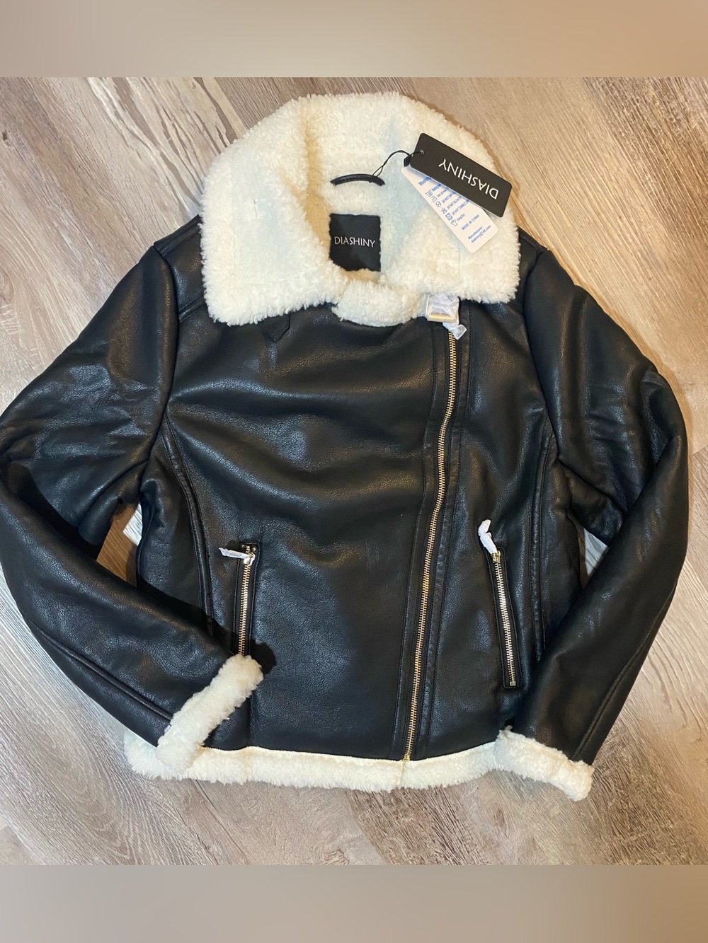 Faux Leather Sherpa Lined Slim Winter Coat Jacket Juniors / Woman's Size Small - Picture 4 of 16